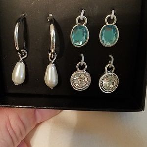 Hoop earrings with charms